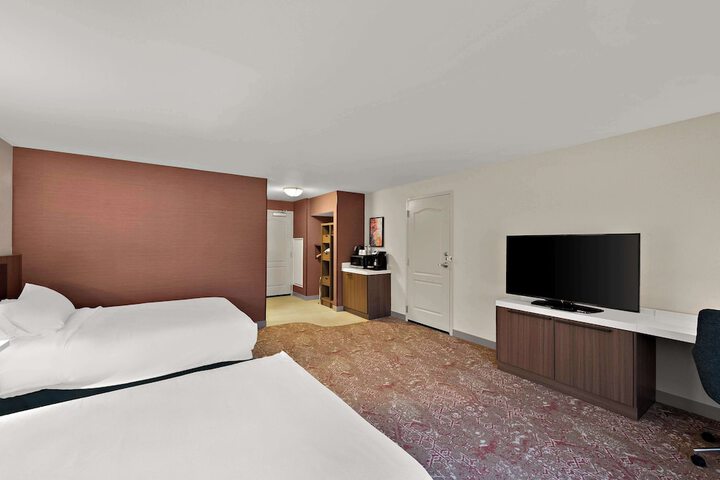 Hilton Garden Inn Omaha East / Council Bluffs