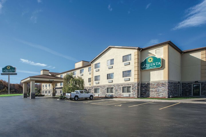 Hotel 5 of 57
