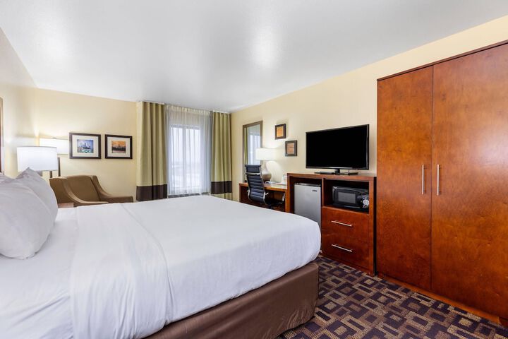 Comfort Inn & Suites North Aurora - Naperville