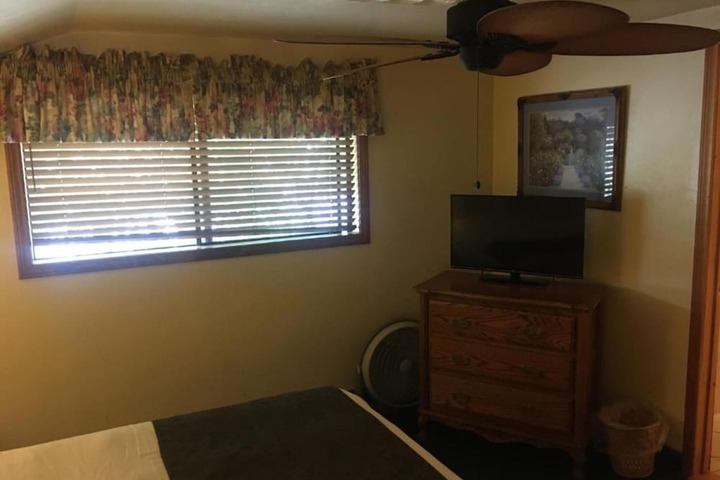 Room 36 of 92
