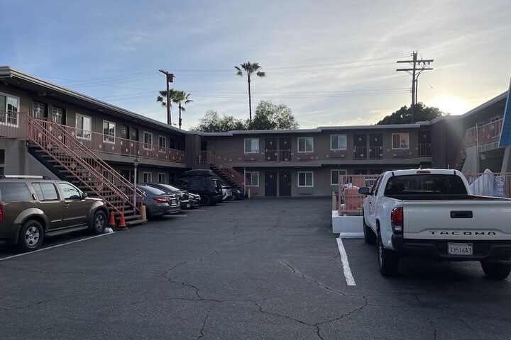 Hotel 7 of 23