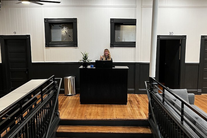 Howzit Hostels Hawaii