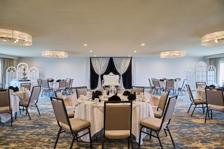 DoubleTree by Hilton Buena Park