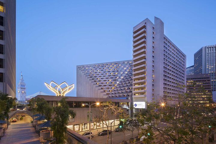 Hotel 2 of 78