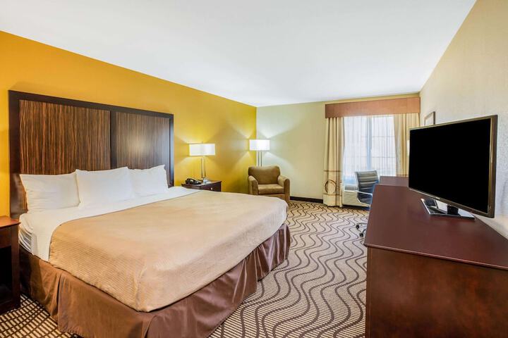 Room 30 of 54