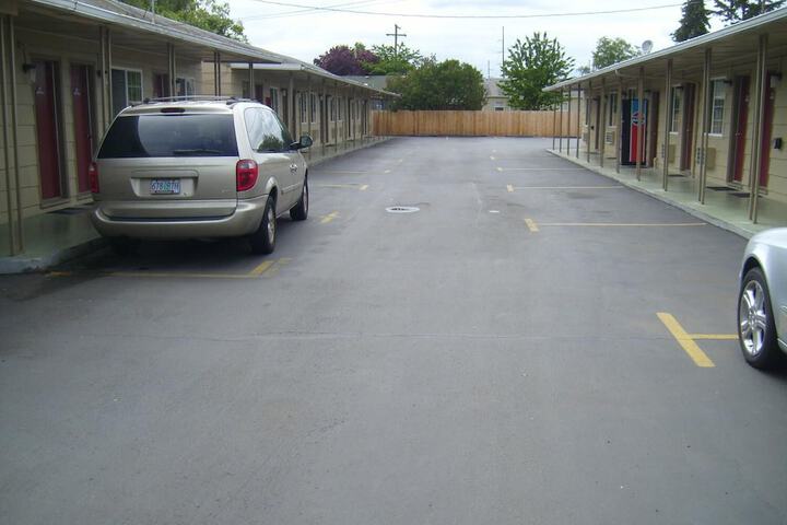 Cascade City Center Motel