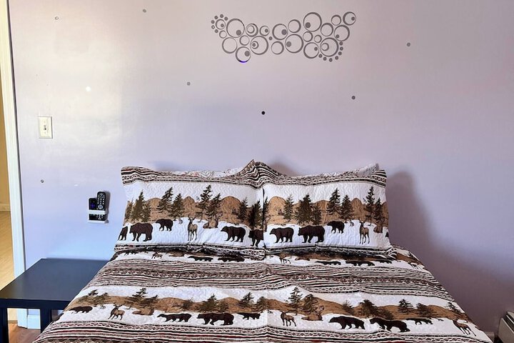 Amazing Three Bedrooms Apartment