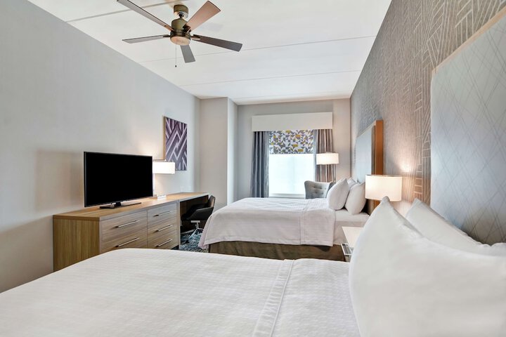 Room 28 of 40