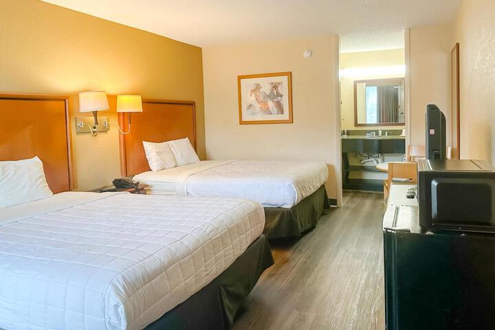 Travelodge by Wyndham Harriman