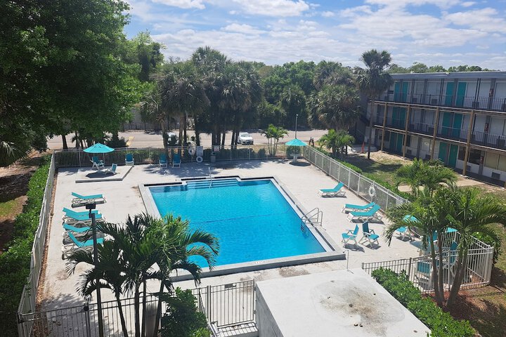 Hotel 2 of 27
