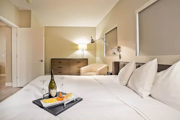 Room 28 of 56