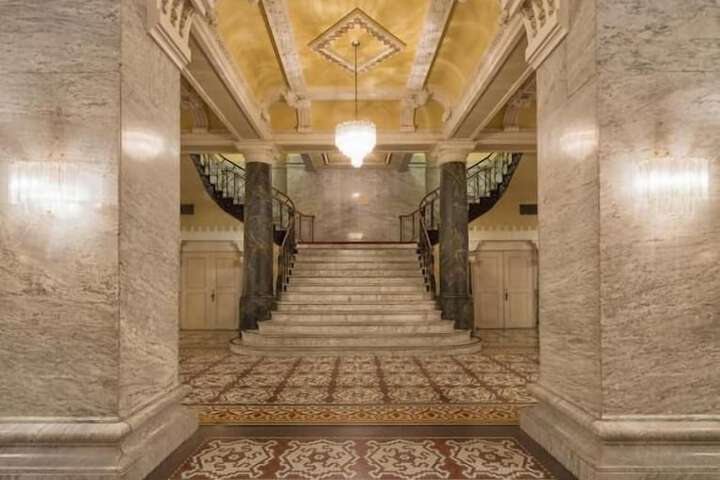 Hotel Bentley