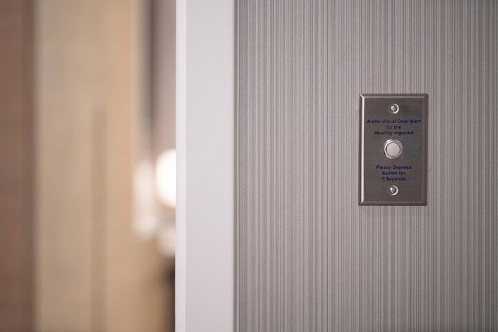 Room 26 of 103