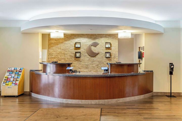 Hotel Interior 18 of 104