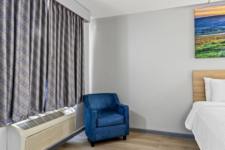 Days Inn by Wyndham Salina South