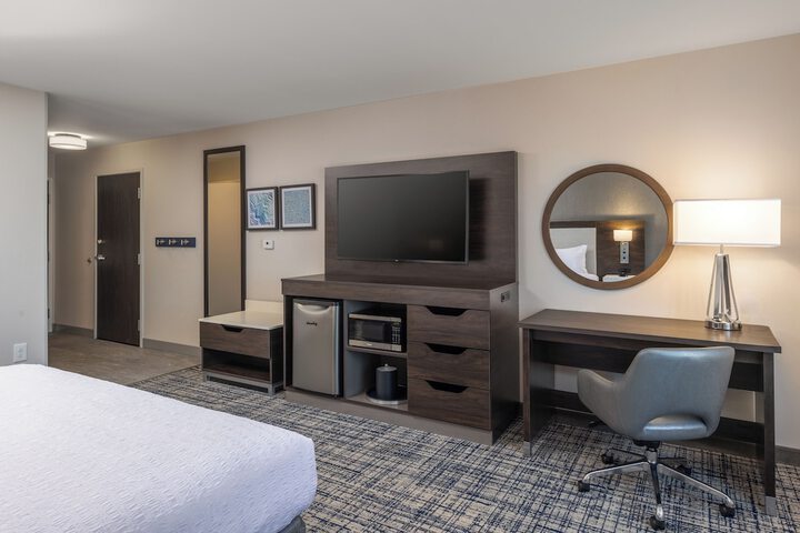 Room 25 of 55
