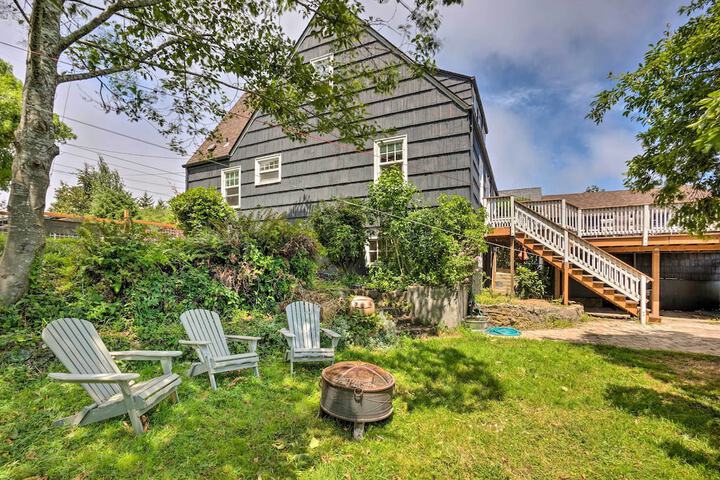 The Old Mccullough Home w / Rooftop Deck View