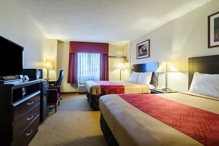 Room 15 of 36