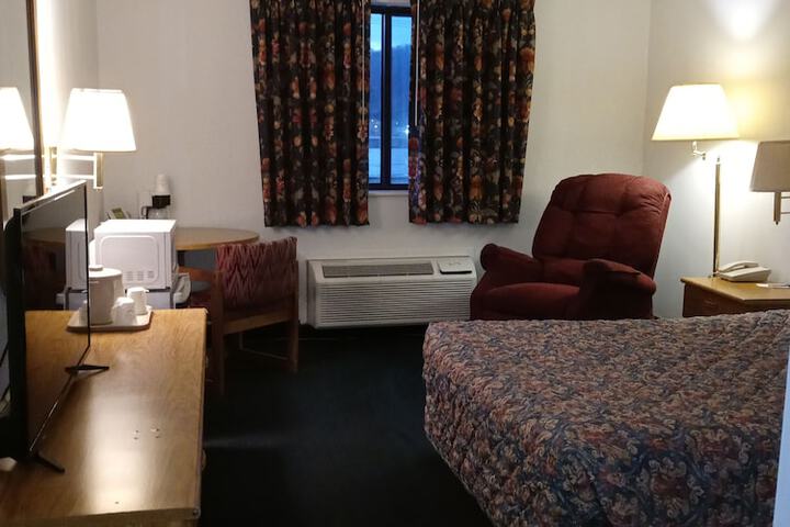 Room 15 of 30
