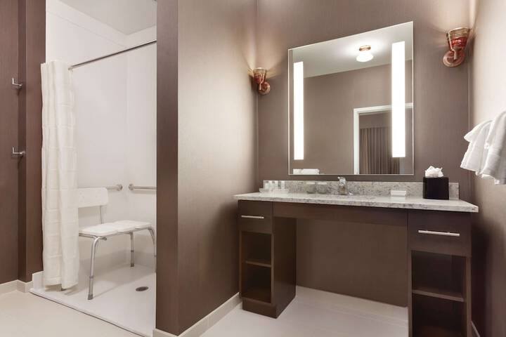 Room 20 of 26