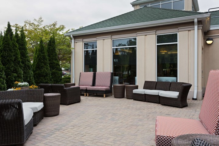 Terrace/Patio 31 of 32