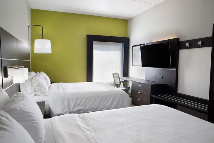 Room 21 of 47