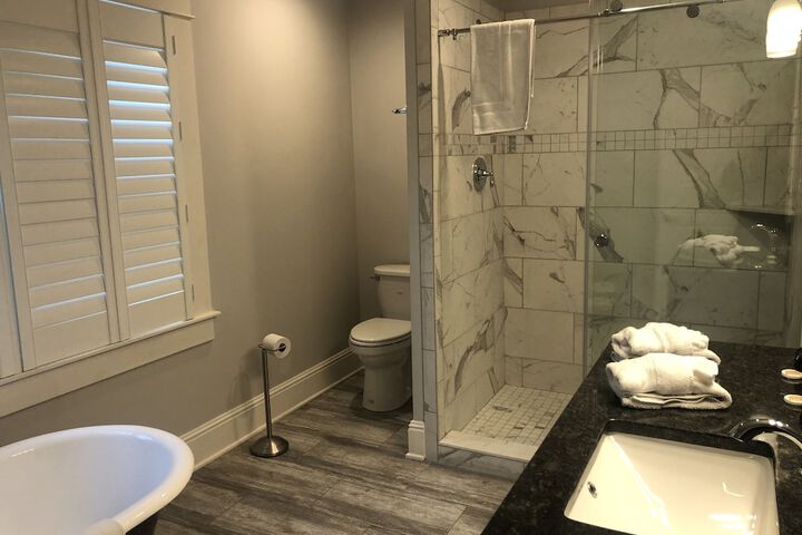 Room 85 of 105