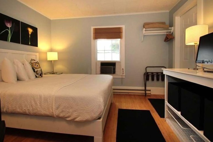 Room 26 of 44