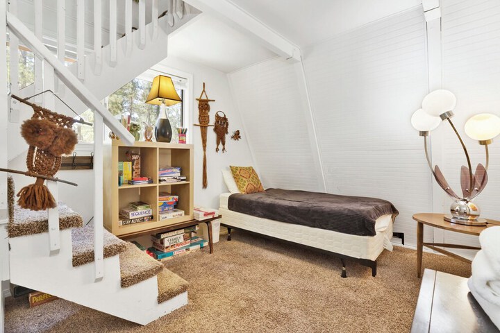 Sunrise Cottage #1800