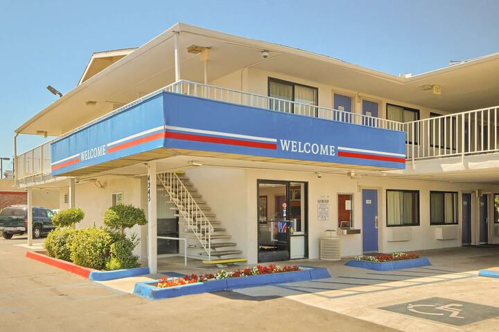 Hotel 2 of 24