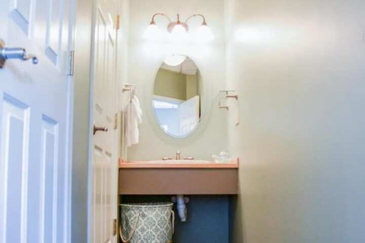 Room 58 of 61