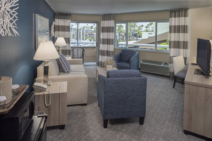 Room 22 of 62