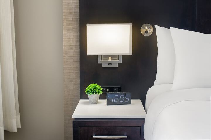 Crowne Plaza Kitchener-Waterloo by IHG