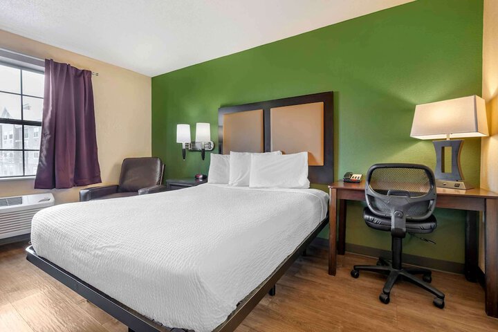 Room 20 of 31