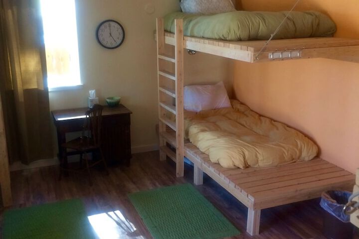 Room 54 of 65