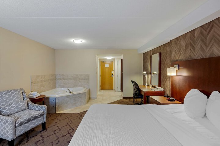 Room 82 of 97