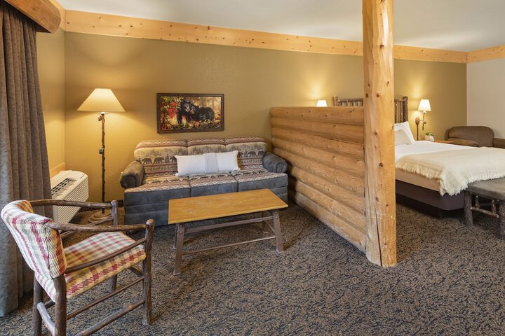 bantr Grand Hotel Wausau - Rothschild