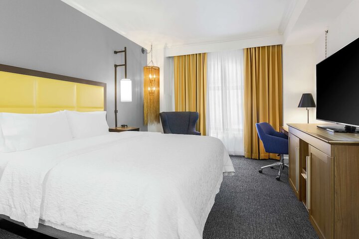 Room 41 of 62