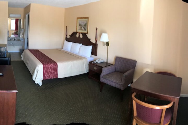 Room 55 of 68