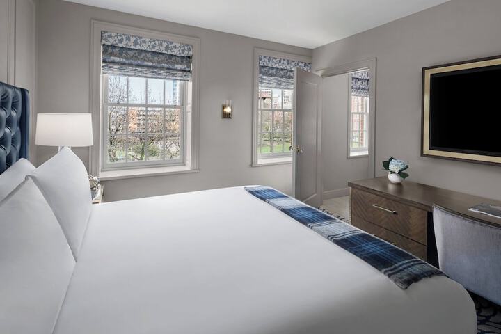 The Lytle Park Hotel Autograph Collection