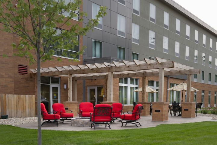 Holiday Inn Express & Suites Madison Central by IHG
