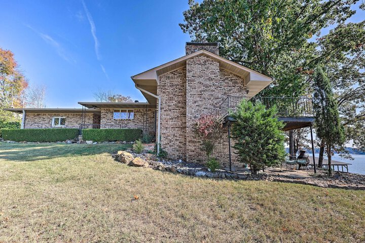 Hot Tub & Dock: Lakefront Home in Hot Springs