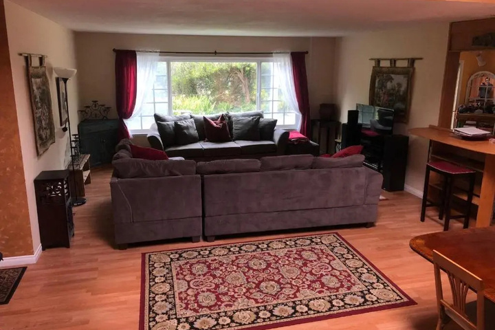 251 Costa mesa 4 bedroom home