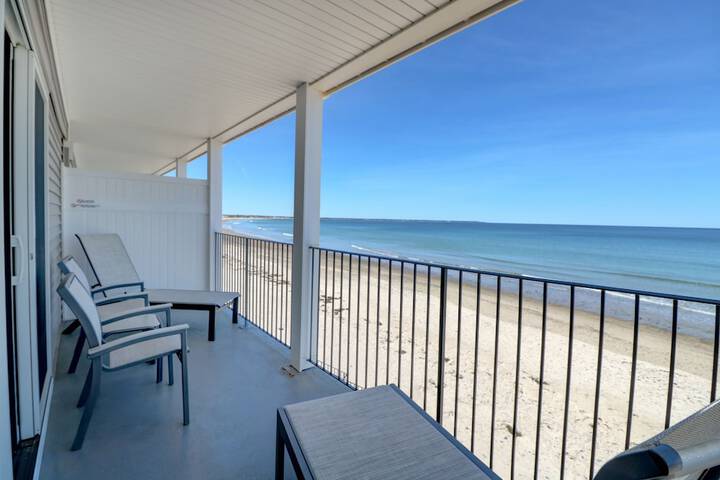 Atlantic Oceanfront Hotel