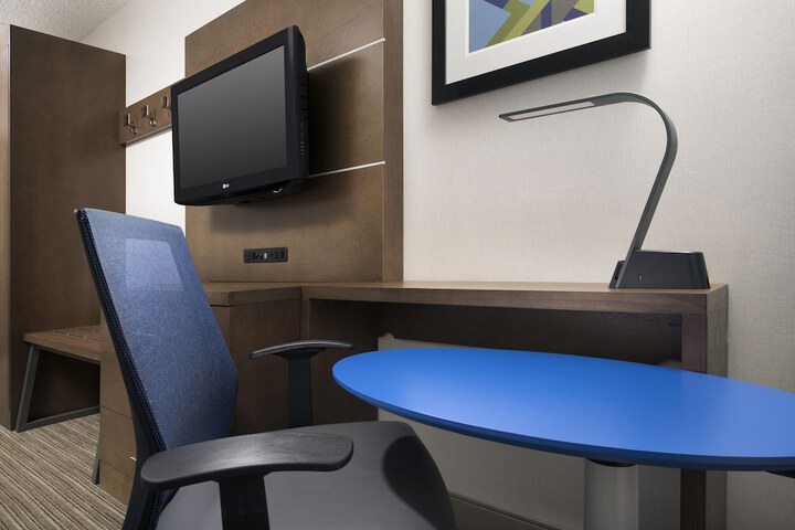 Holiday Inn Express Andover North-Lawrence by IHG