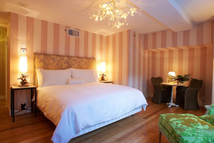 Room 38 of 78