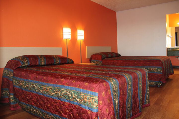 Room 37 of 44