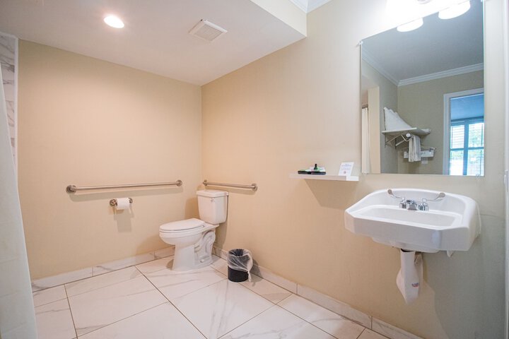 Room 8 of 49