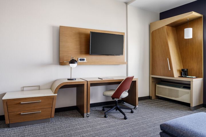 Courtyard by Marriott Phoenix Mesa Gateway Airport
