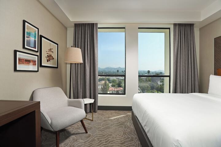 The Glenmark Glendale, a Tribute Portfolio Hotel